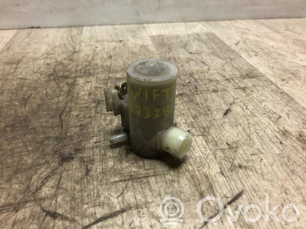 Suzuki Swift I Windscreen/windshield washer pump 