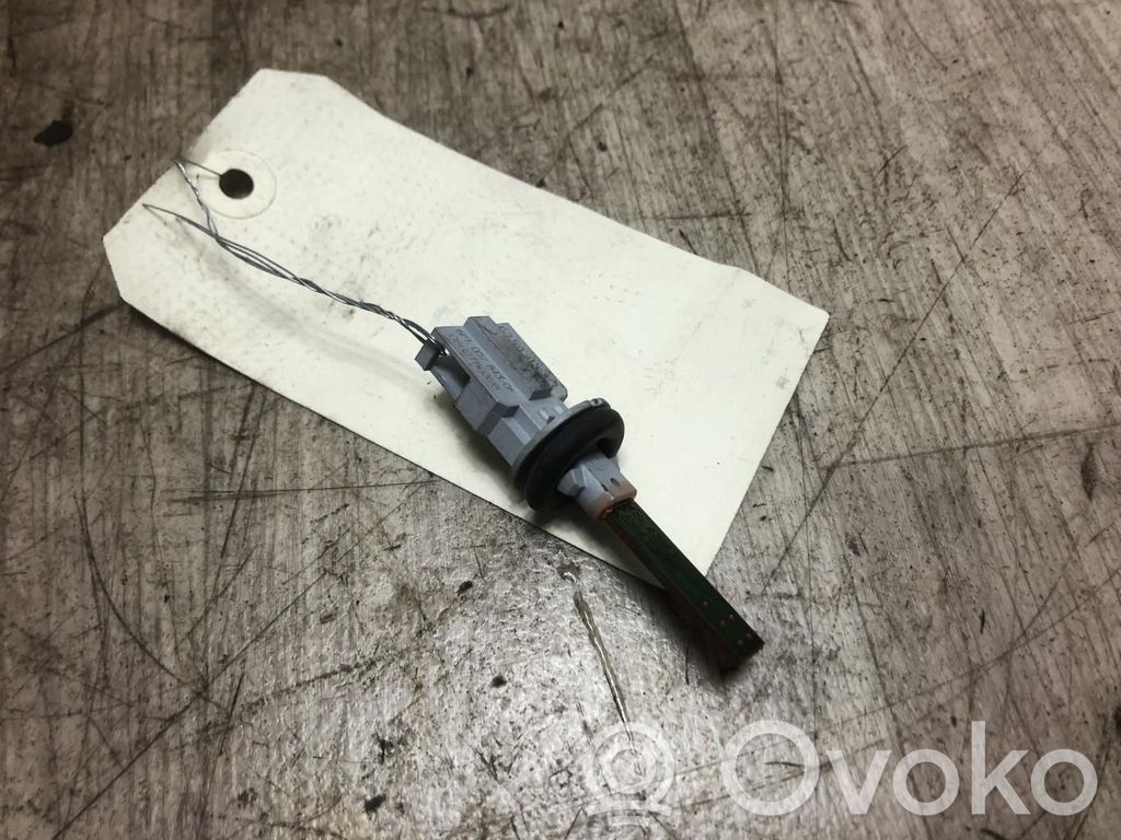 Sensor