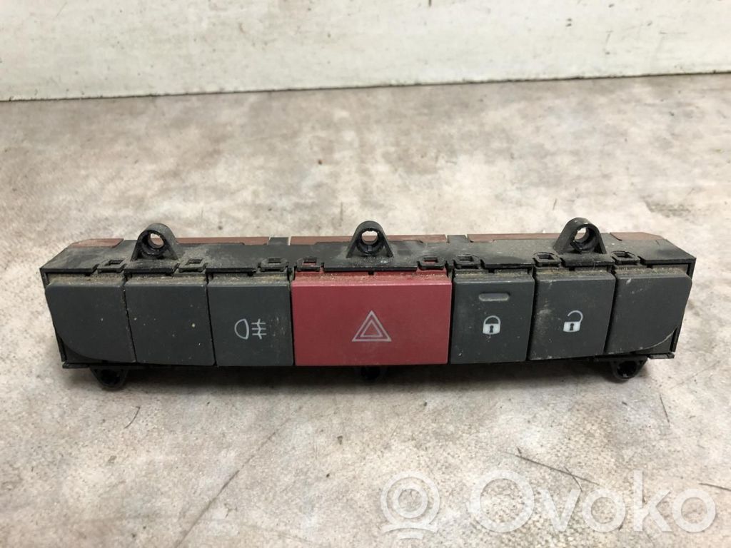 Peugeot Boxer Hazard light switch 