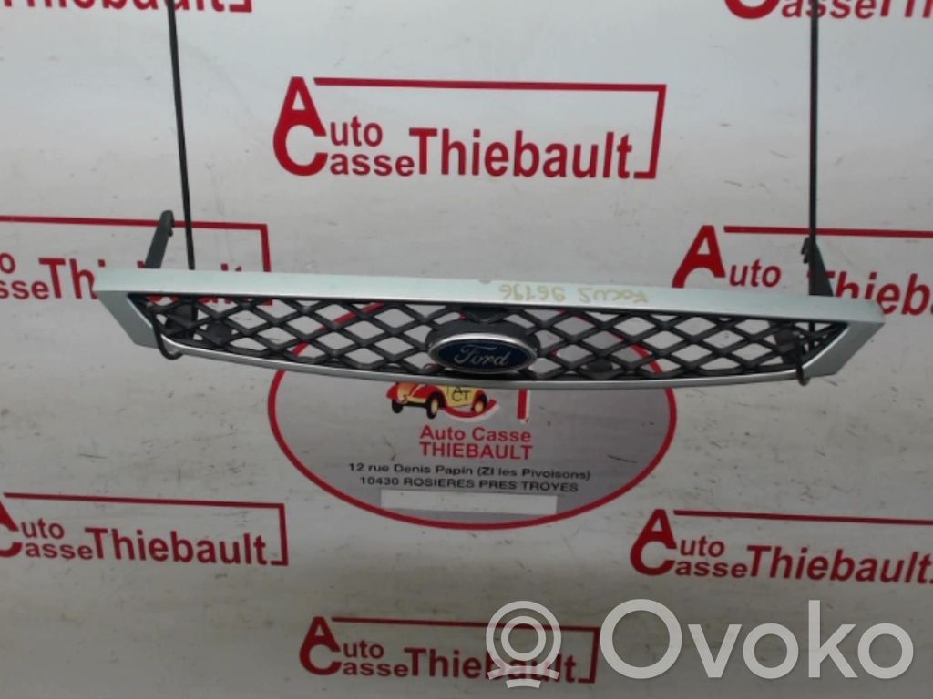 Ford Focus Front grill 