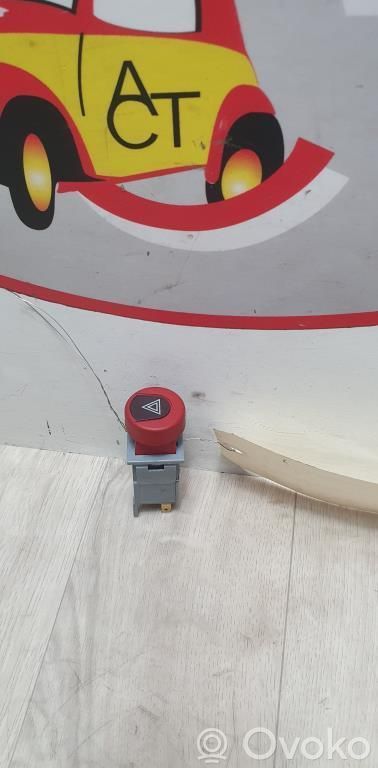 Hazard light switch   655491,655491