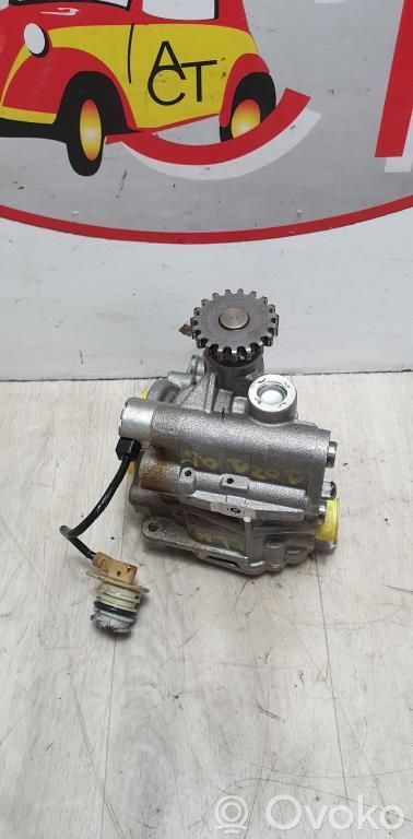 Bomba de aceite   150008447R,150008447R