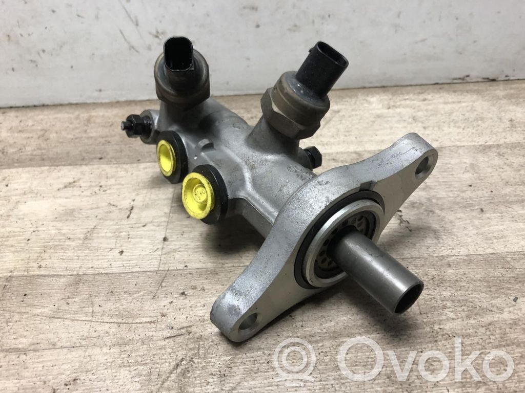 Audi A2 Pääjarrusylinteri 