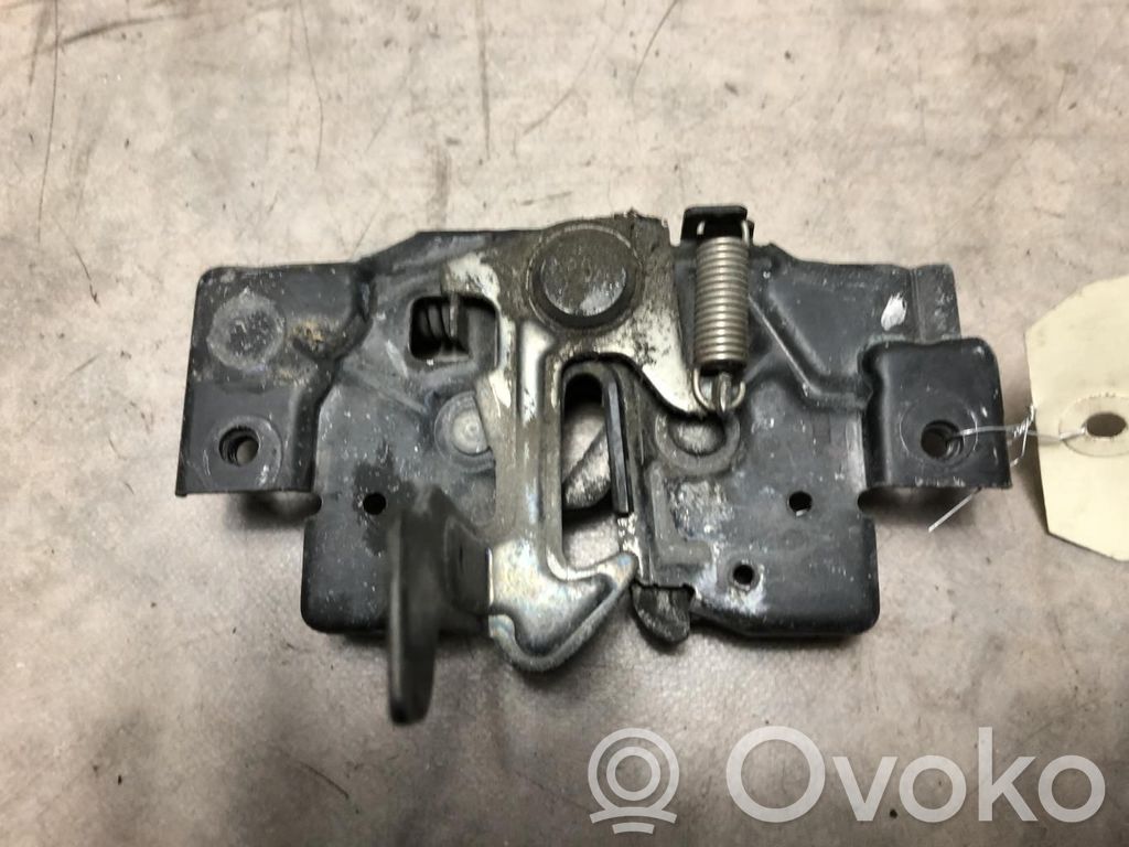 Engine bonnet/hood lock/catch