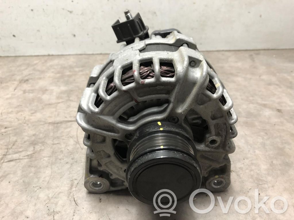 Dacia Sandero III Generatore/alternatore 