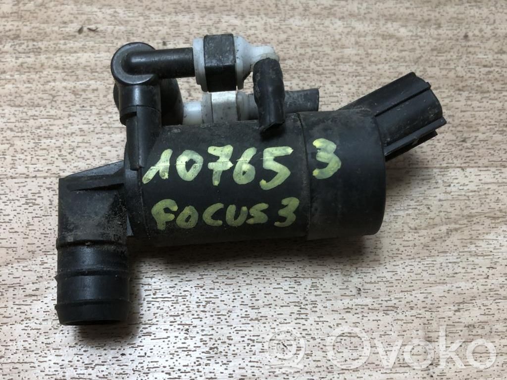 Ford Focus Windscreen/windshield washer pump 