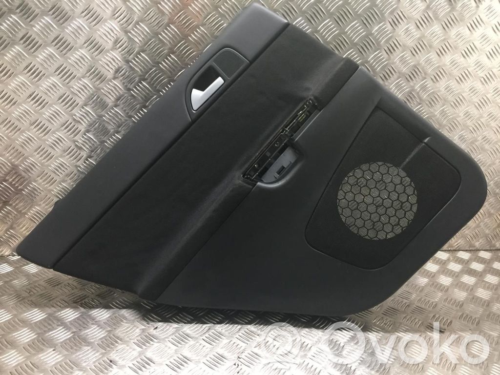 Volvo V50 Moldura del tarjetero del panel de la puerta trasera 