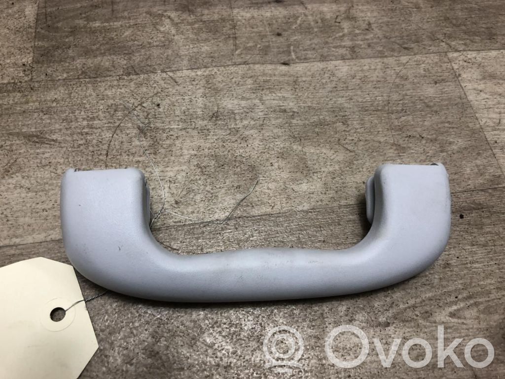 Opel Corsa E A set of handles for the ceiling 