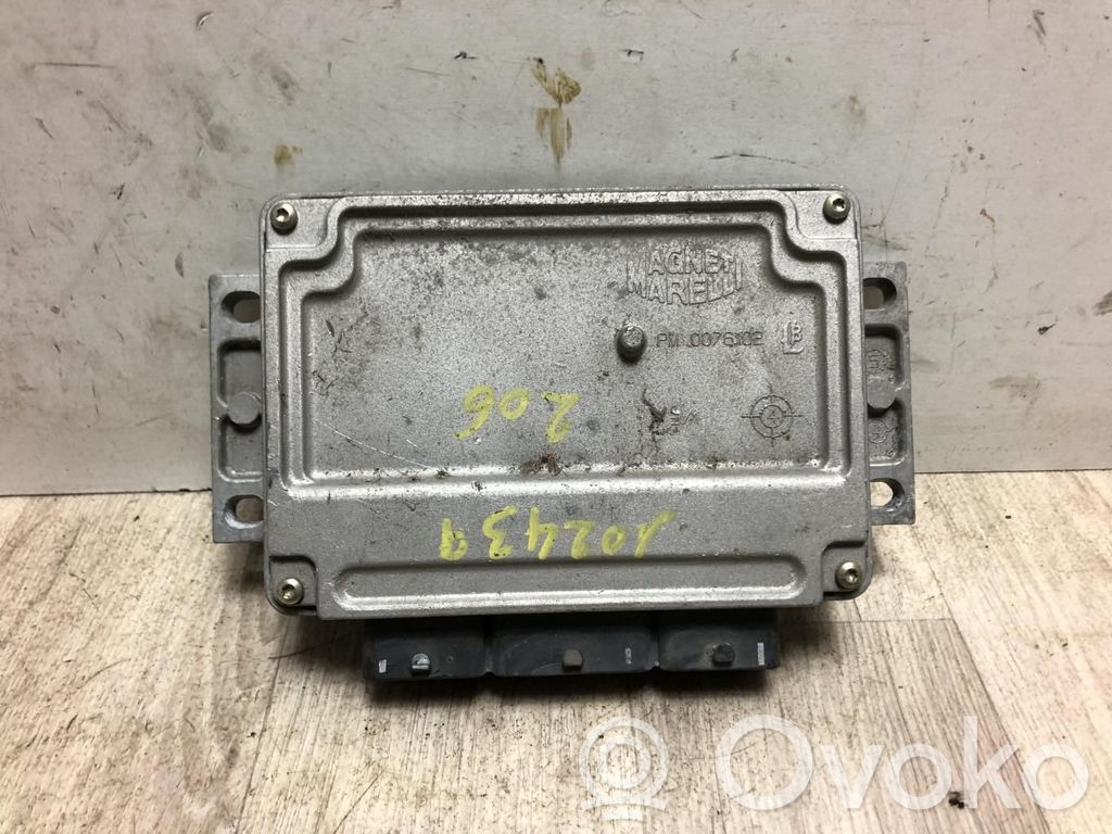Peugeot 206 Engine control unit/module 