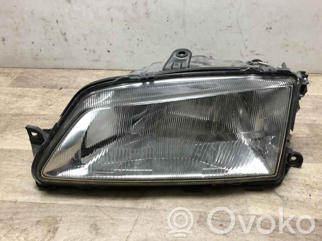 Klosze lamp przednich   6204K7,6204K7