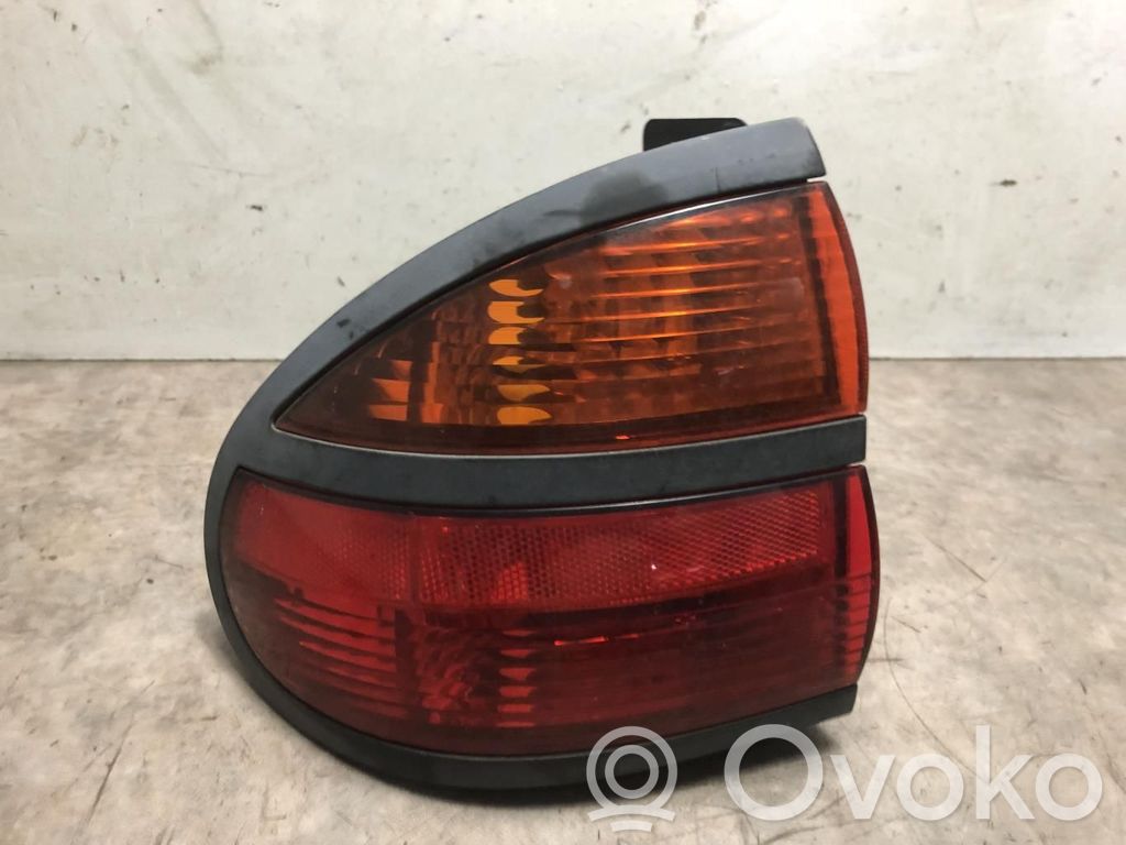 Luz trasera/de freno   7700420122,7700420122
