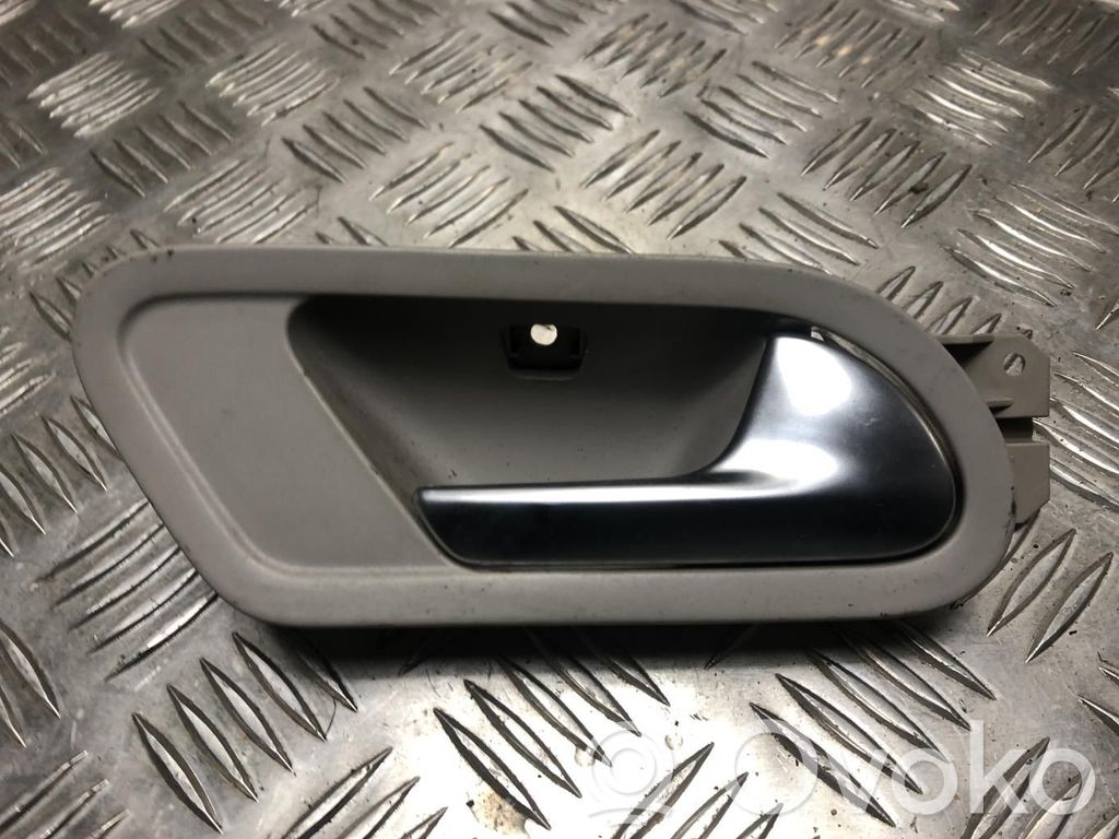 Volkswagen Eos Front door interior handle 