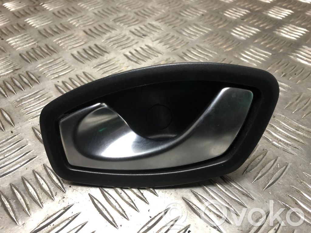 Renault Captur Front door interior handle 