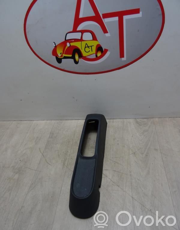 Renault Clio III Consola central 