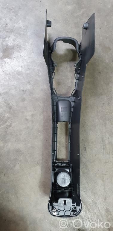 Opel Corsa D Consola central 