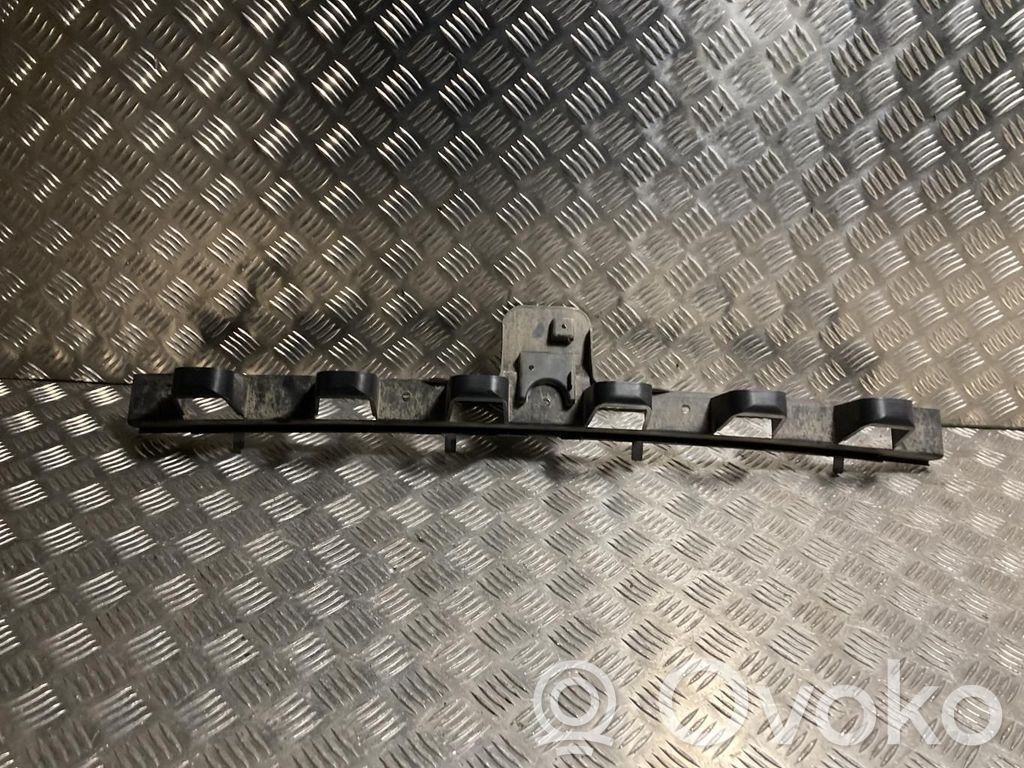 Ford Focus Halterung Stoßstange Stoßfänger hinten 