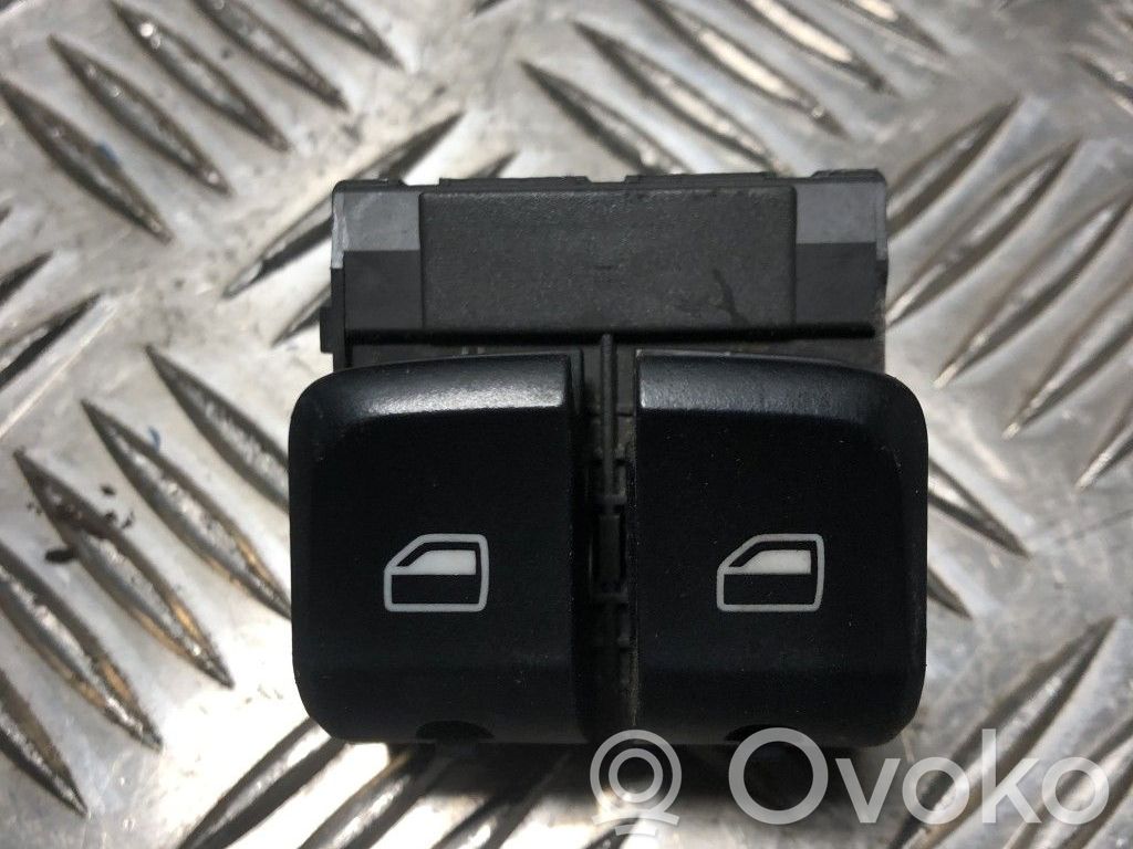 Audi A1 Electric window control switch 