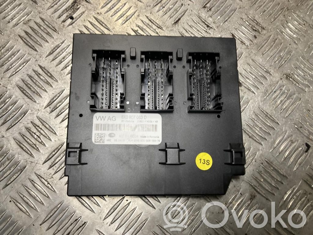 Skoda Octavia Mk3 (5E) Drošinātāju kaste (komplekts) 