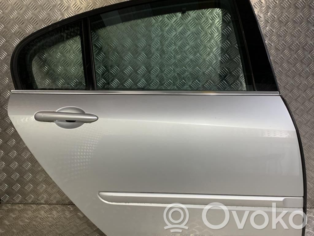 Renault Laguna III Galinės durys 