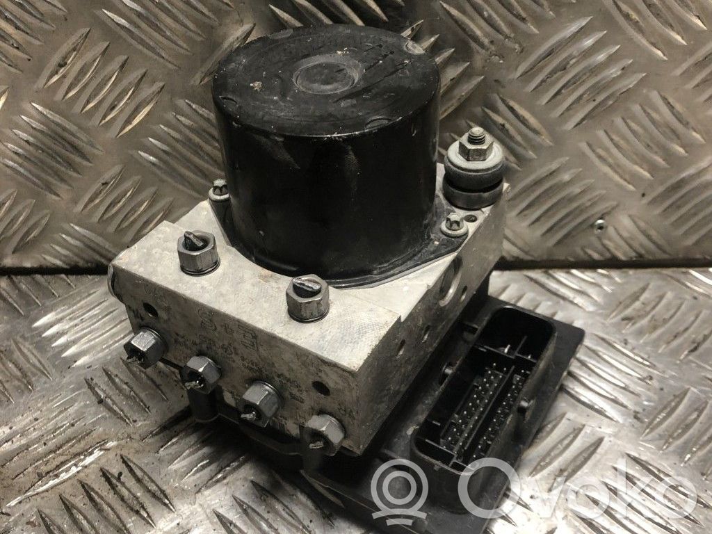 Audi A1 ABS bloks 