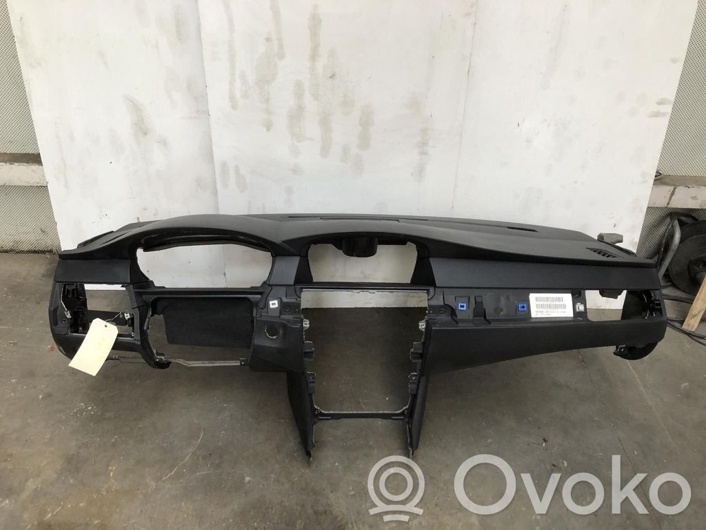 BMW 5 E60 E61 Panelė 