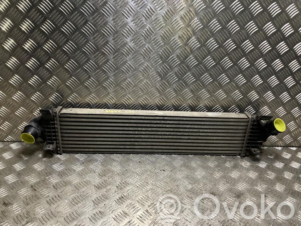 Volvo C30 Interkūlerio radiatorius 