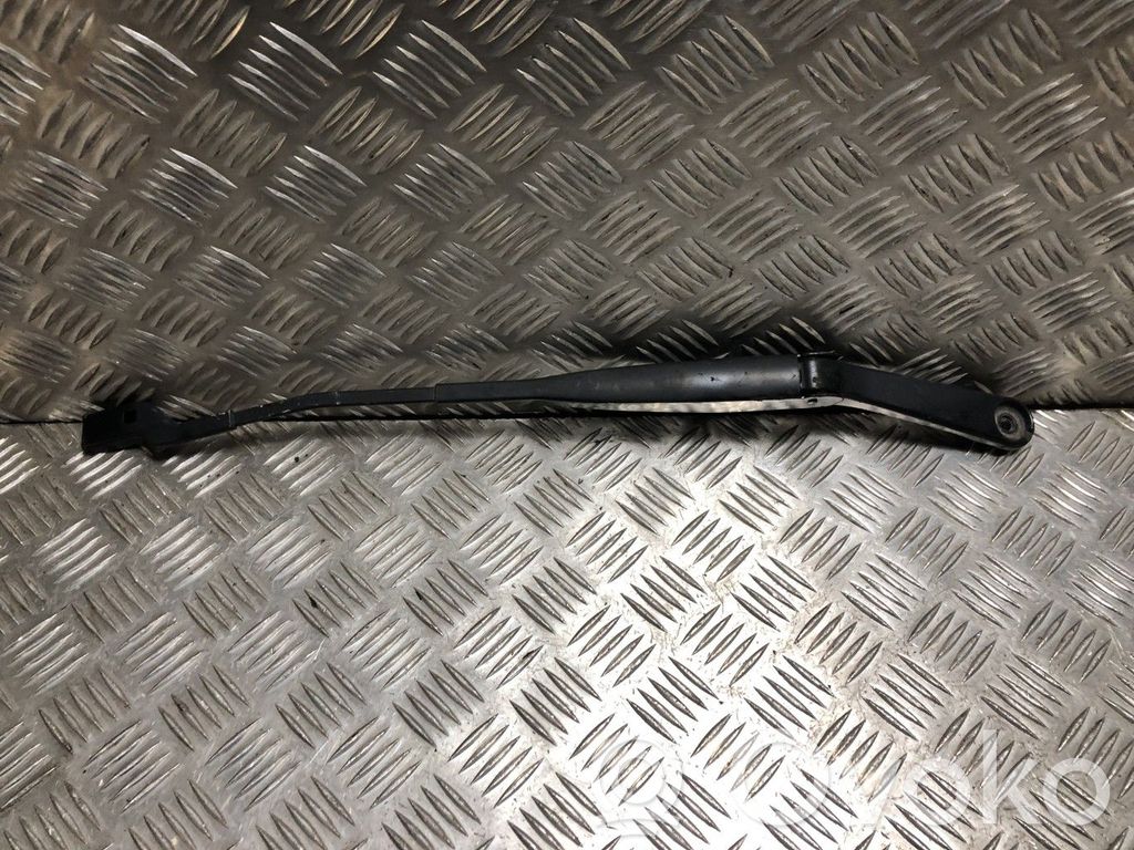 Lancia Ypsilon Ramię wycieraczki szyby przedniej / czołowej 