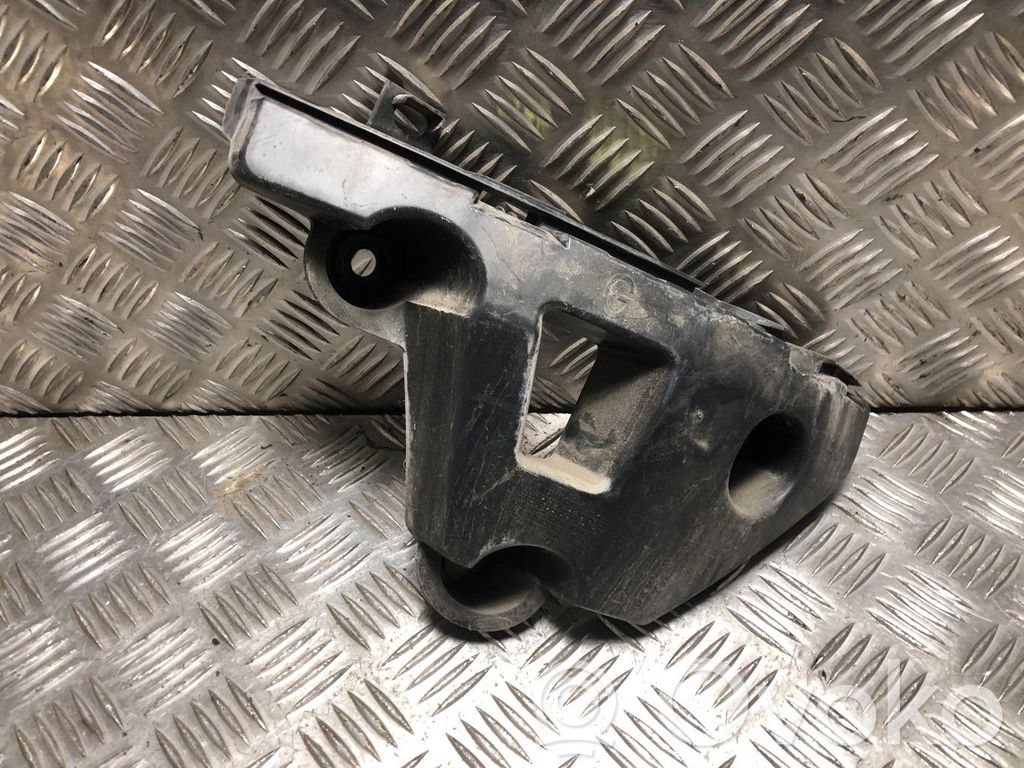 Peugeot 308 Suport montare bară spate