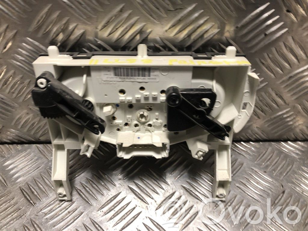 Nissan Primastar Panel klimatyzacji 