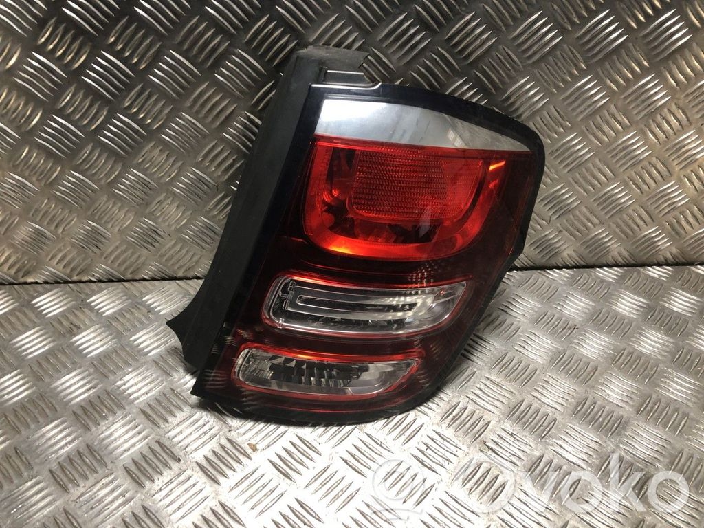 Citroen C3 Aizmugurējais lukturis virsbūvē 