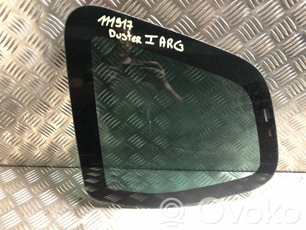 Dacia Duster Rear side window 