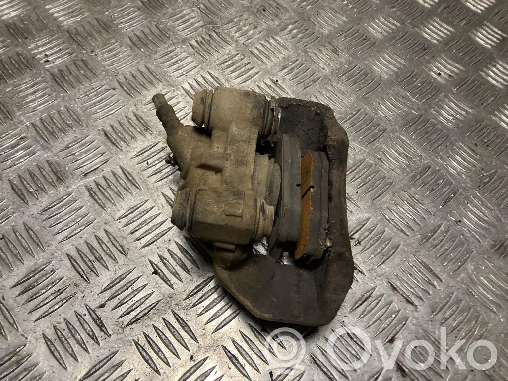 Caliper de freno delantero   0000441004,0000441004