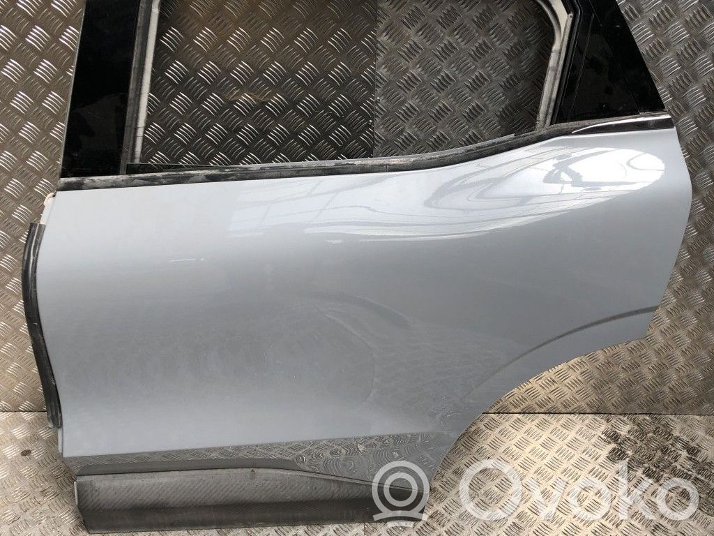 Renault Megane E-Tech Galinės durys 