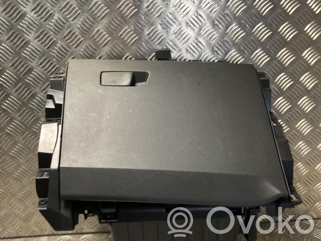 Vano portaoggetti   685005441R,685005441R