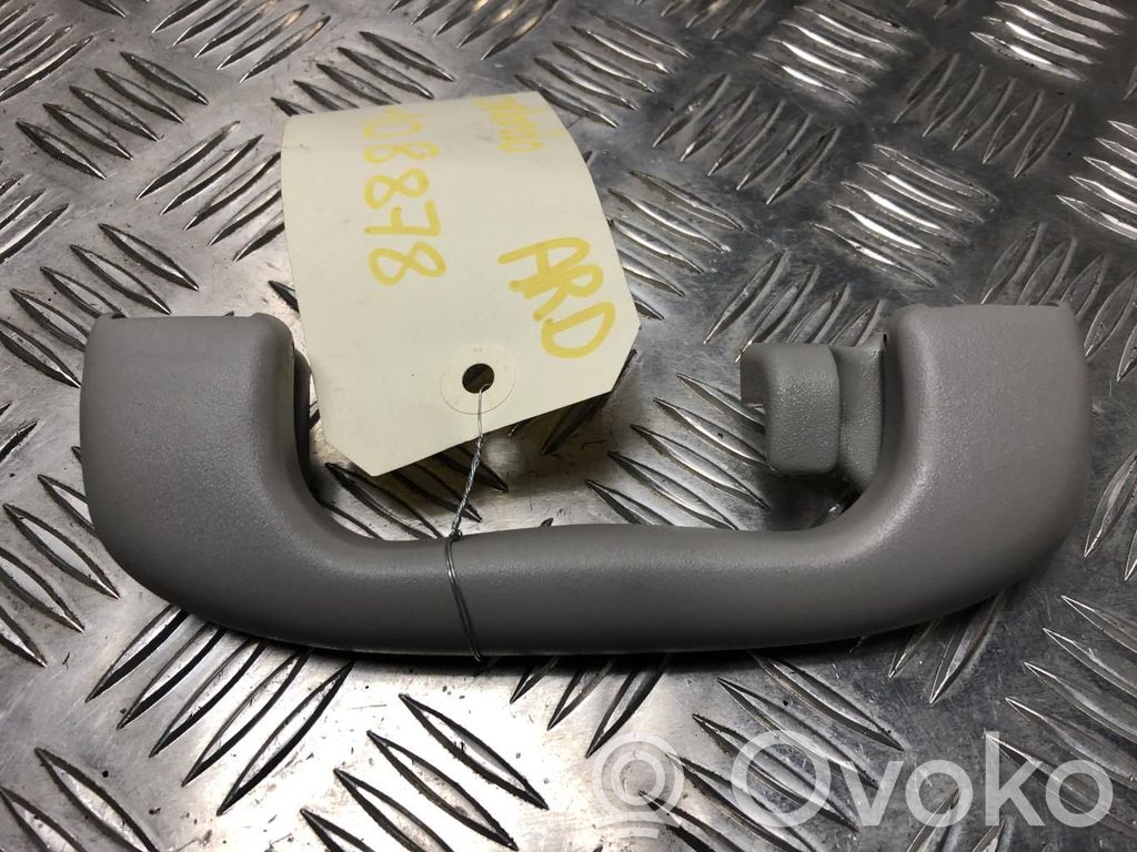 Chevrolet Orlando Un set di maniglie per il soffitto 