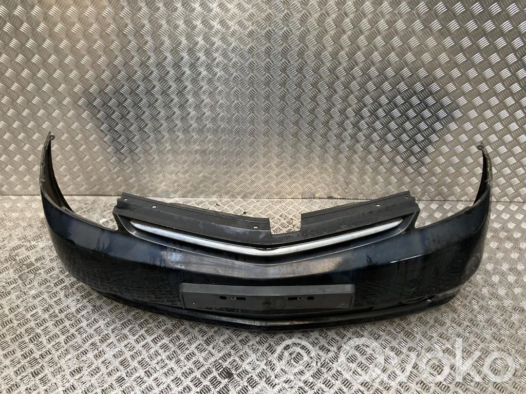 Toyota Prius (NHW20) Parachoques delantero