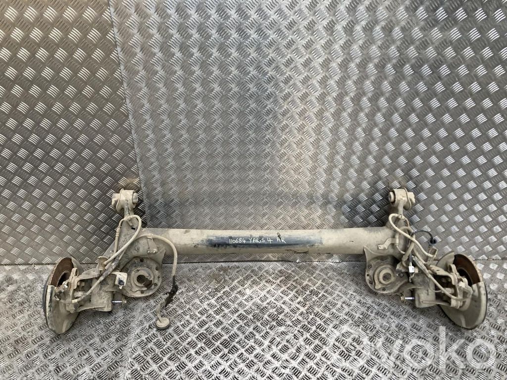 Toyota Yaris XP210 Hinterachse