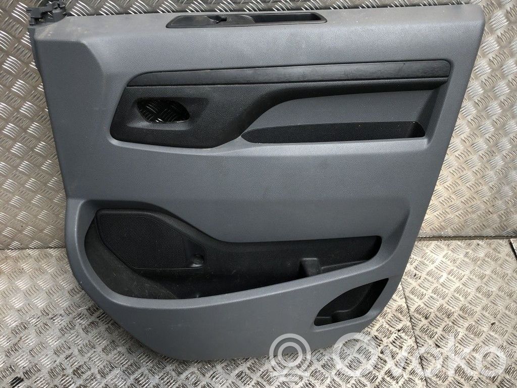 Peugeot Expert Etuoven verhoilu 