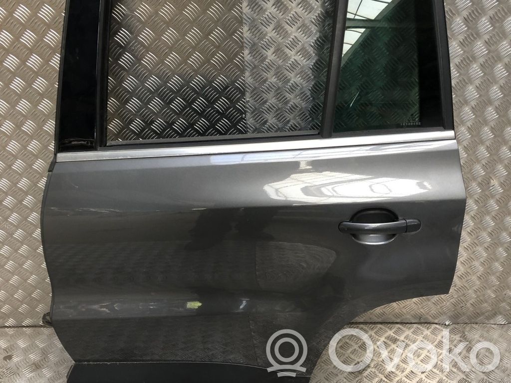Volkswagen Tiguan Porte arrière 
