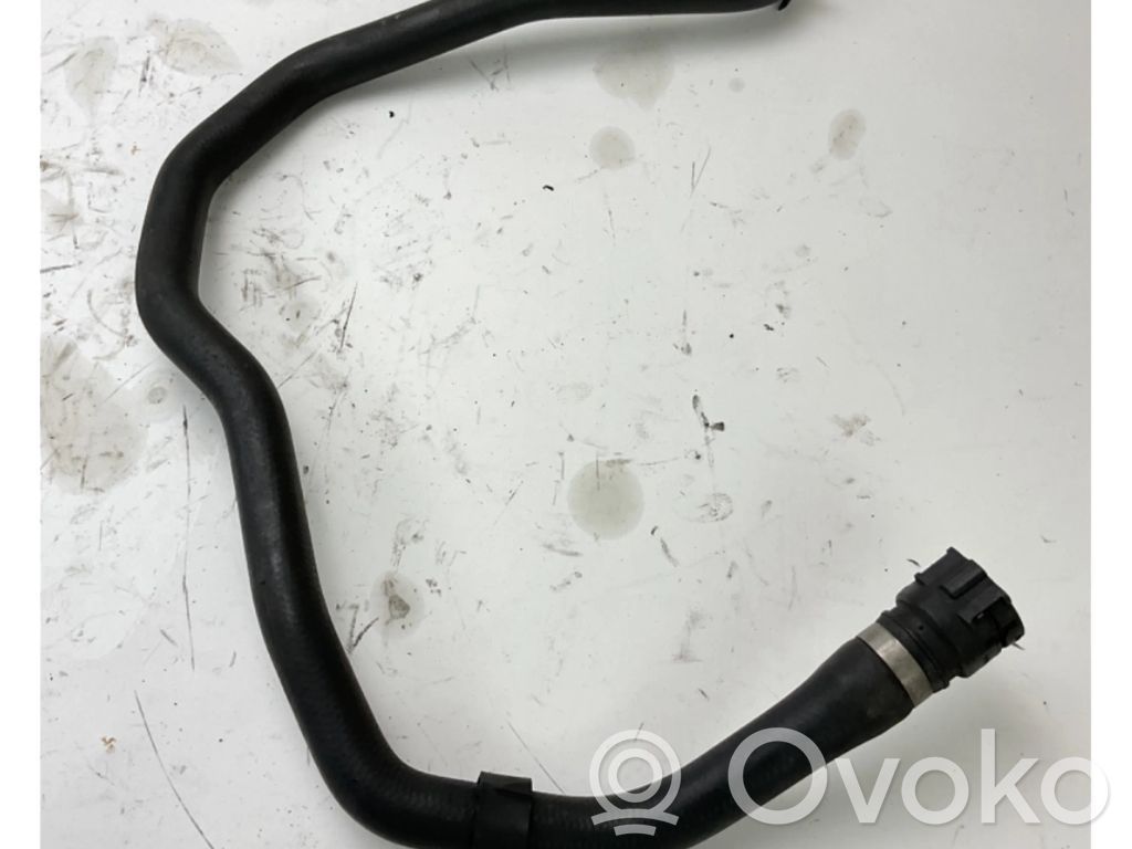 BMW X5 E70 Engine coolant pipe/hose 