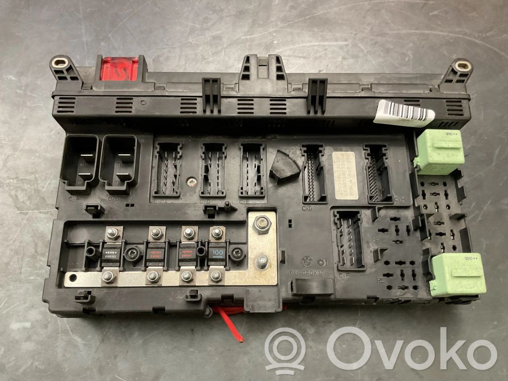 Drošinātāju bloks   6907395