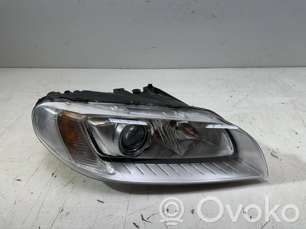 Volvo V70 Scheinwerfer 