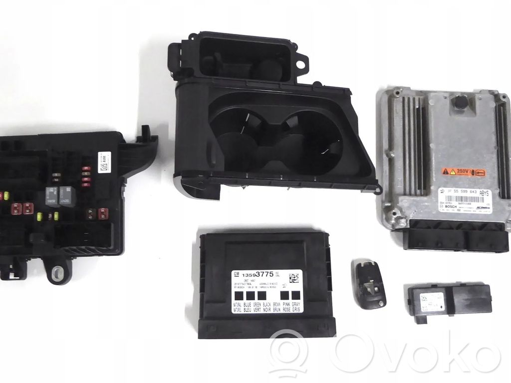 Opel Insignia A Unitate control motor/modul ECU 