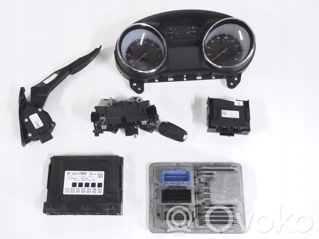 Opel Astra K Engine control unit/module ECU 