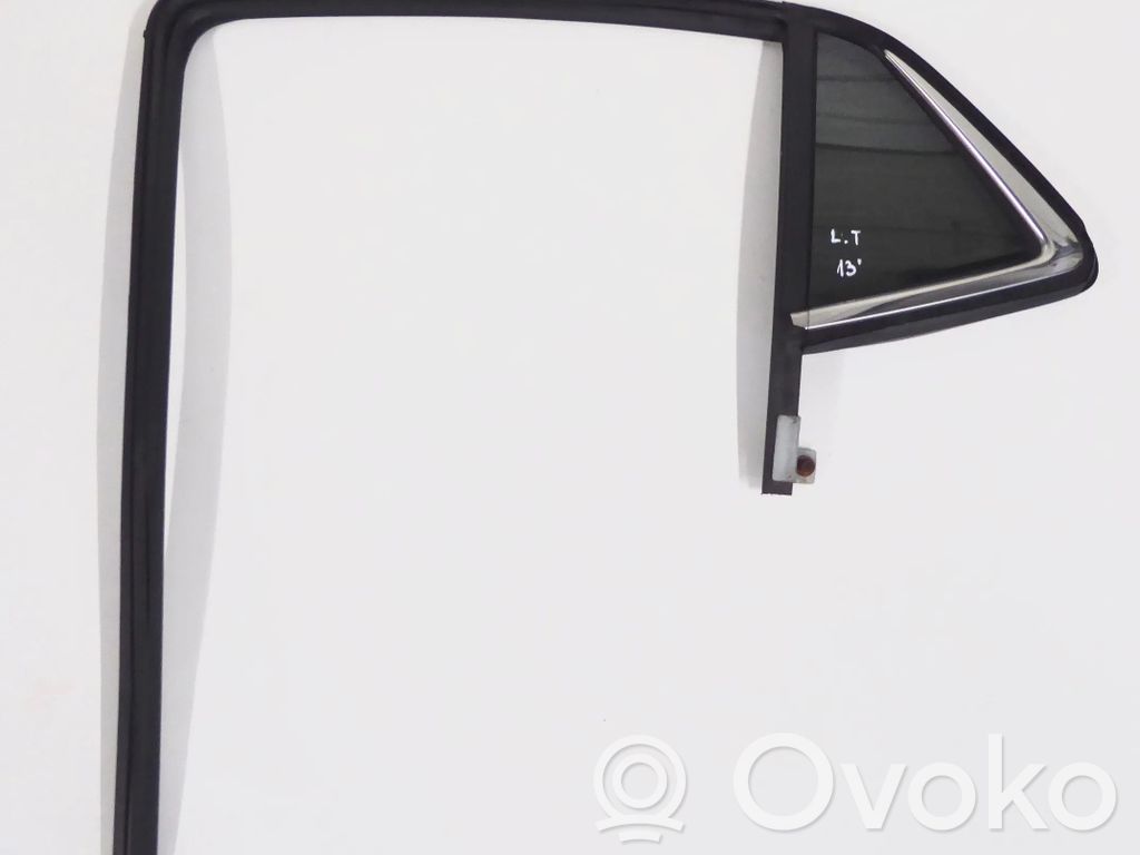 Ventanilla de ventilación de la puerta trasera