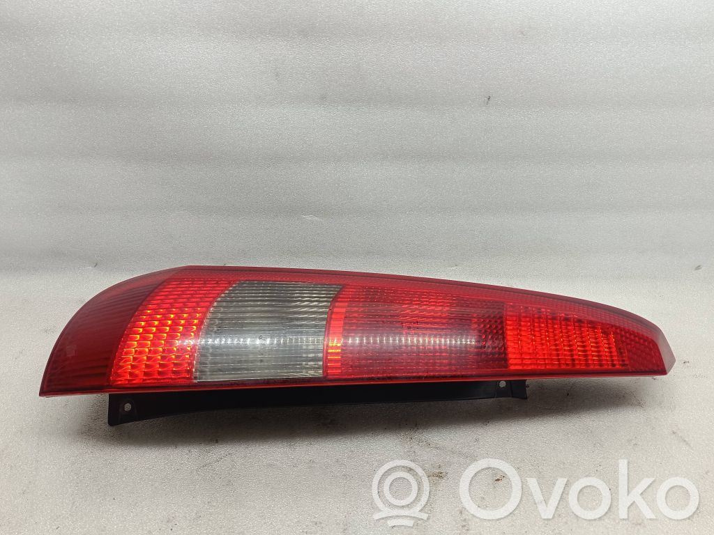 Ford Fiesta Lampa tylna 