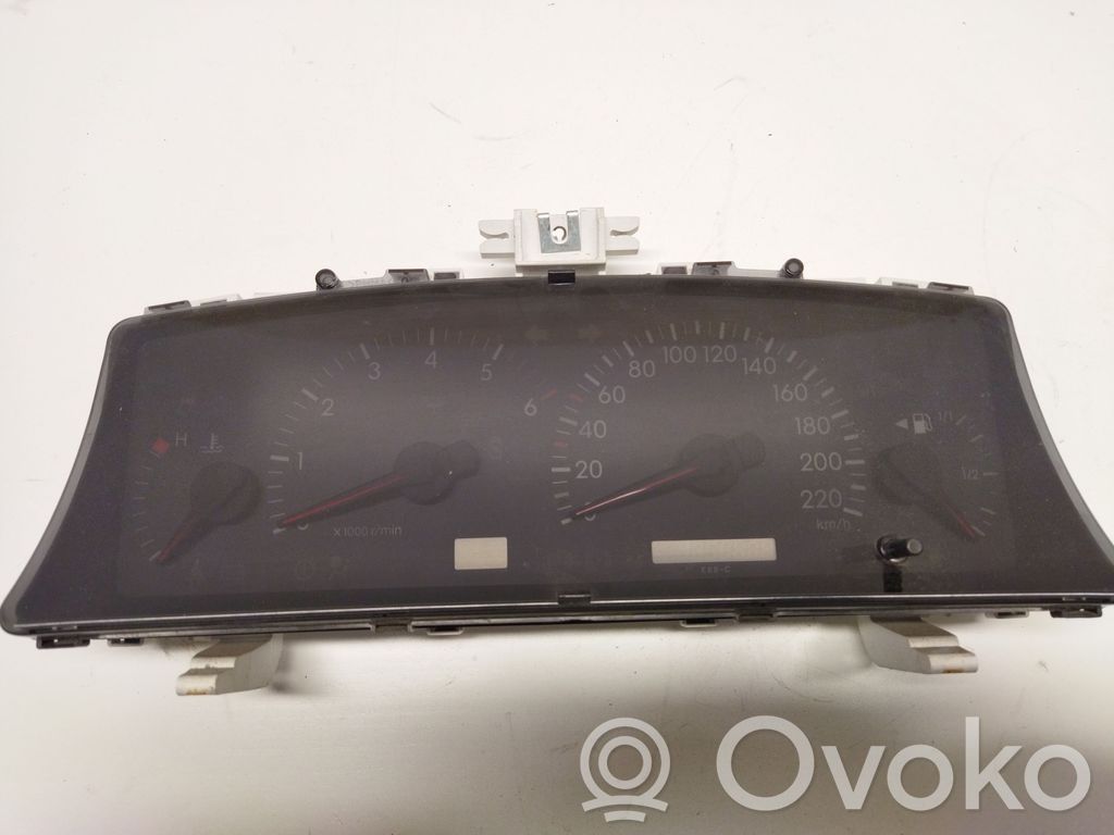 Toyota Corolla E120 E130 Speedometer (instrument cluster) 