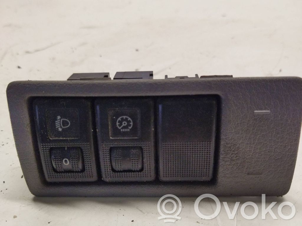 Headlight level height control switch   3M71A044J44ABW