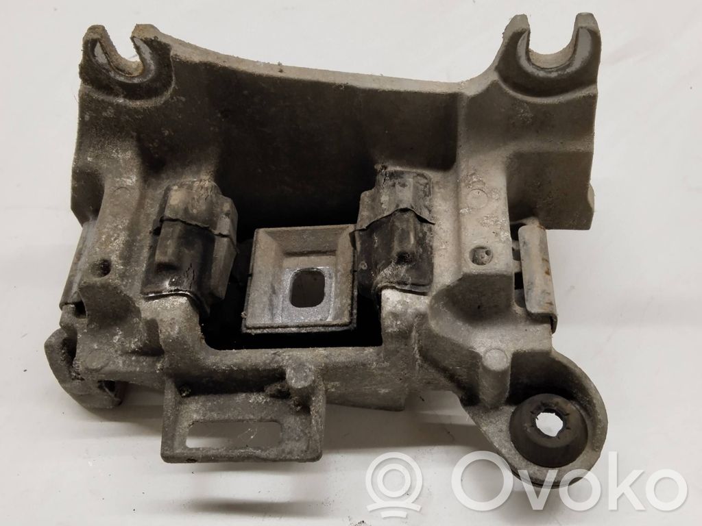 Renault Megane III Engine mount bracket 