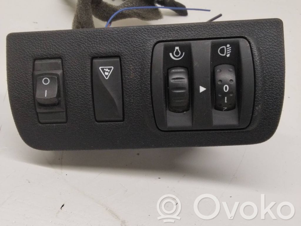 Renault Megane III Headlight level height control switch 